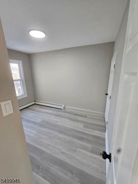 120 Lewis St - Photo 1