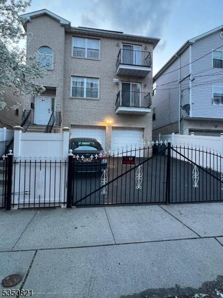 89 Chadwick Ave - Photo 1