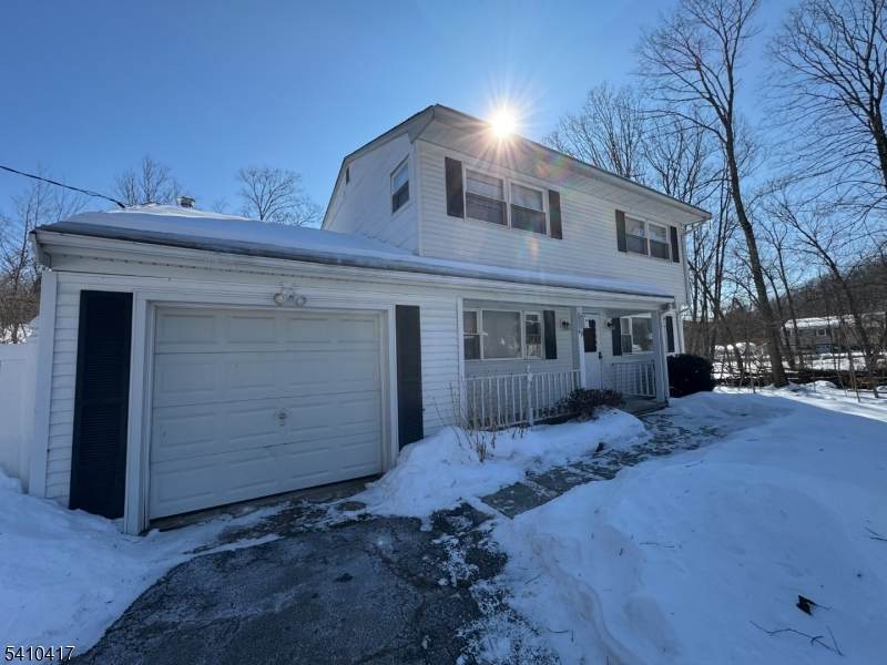 49 Frances Ave - Photo 1