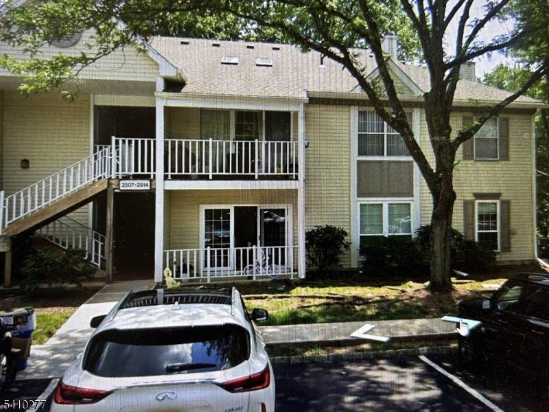 2512 Lindsley Rd - Photo 1