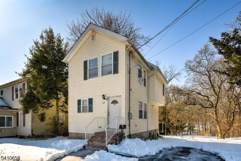 27 Newell Ave - Photo 1