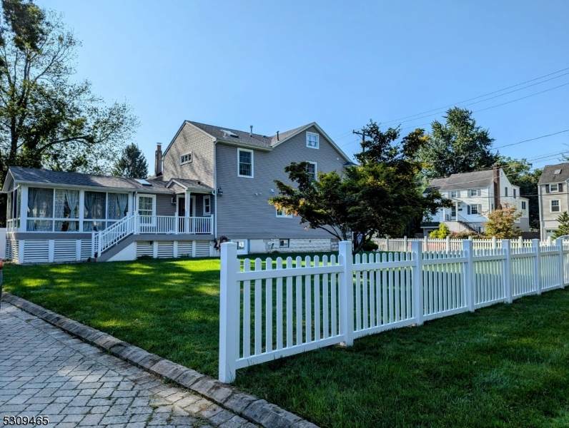 308 Edgar Ave - Photo 1