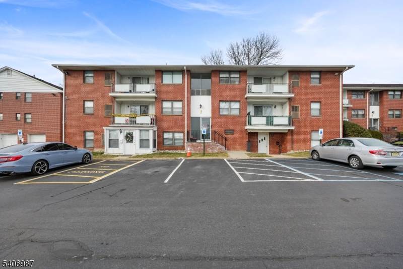 1300 Rock Ave Apt F1 - Photo 1