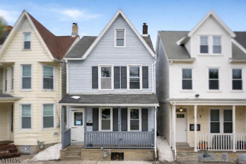 289 Mercer St - Photo 1