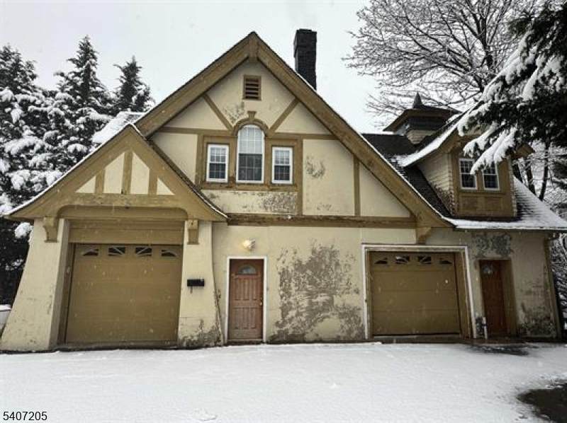 24 Bloomfield Way - Photo 1