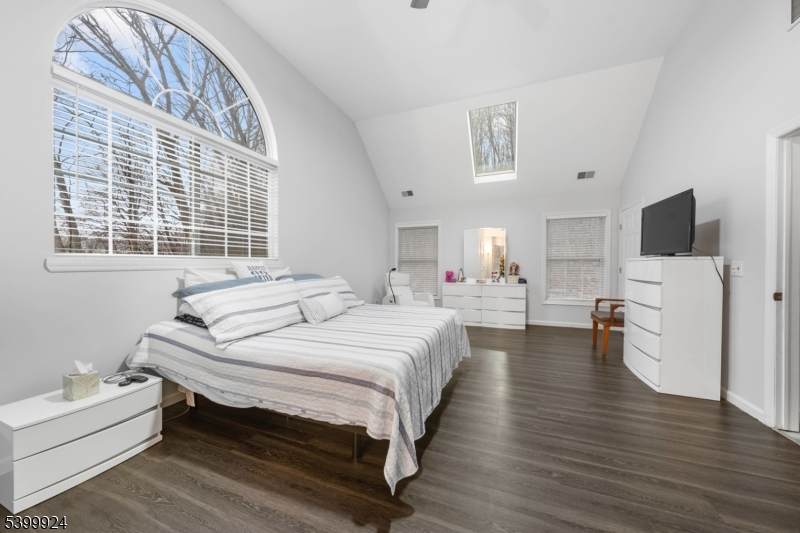 123 Vail Rd - Photo 1