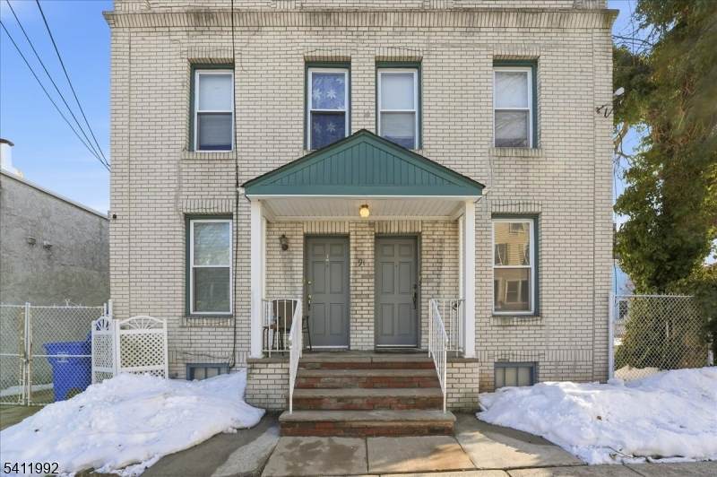 91 2Nd St - Photo 1