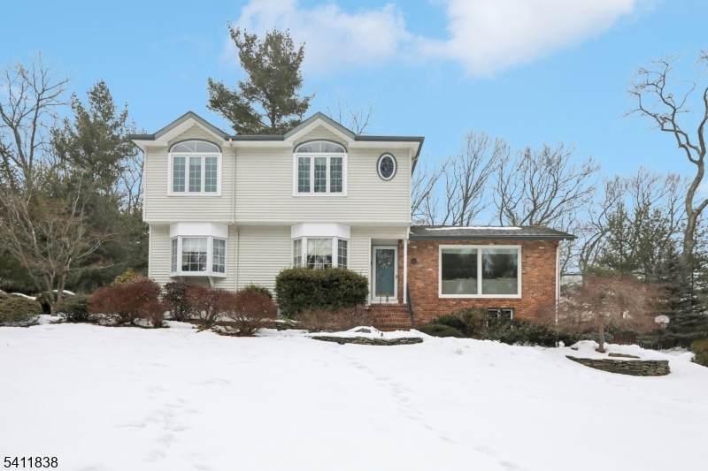 4 Southview Rd - Photo 1