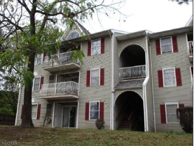 539 Union Ave - Photo 1