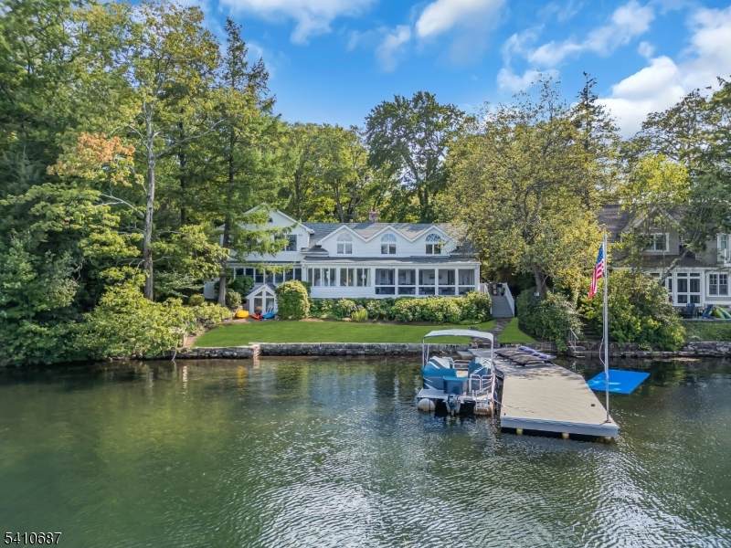 134 Lake End Rd - Photo 1