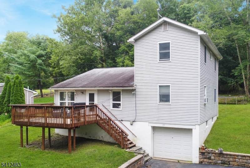 62 Ridgeway Ave - Photo 1