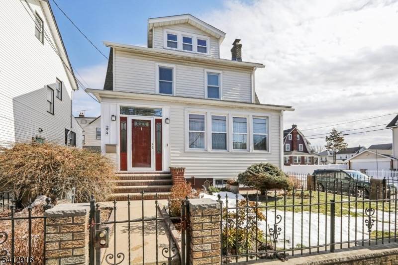 274 Ellery Ave - Photo 1
