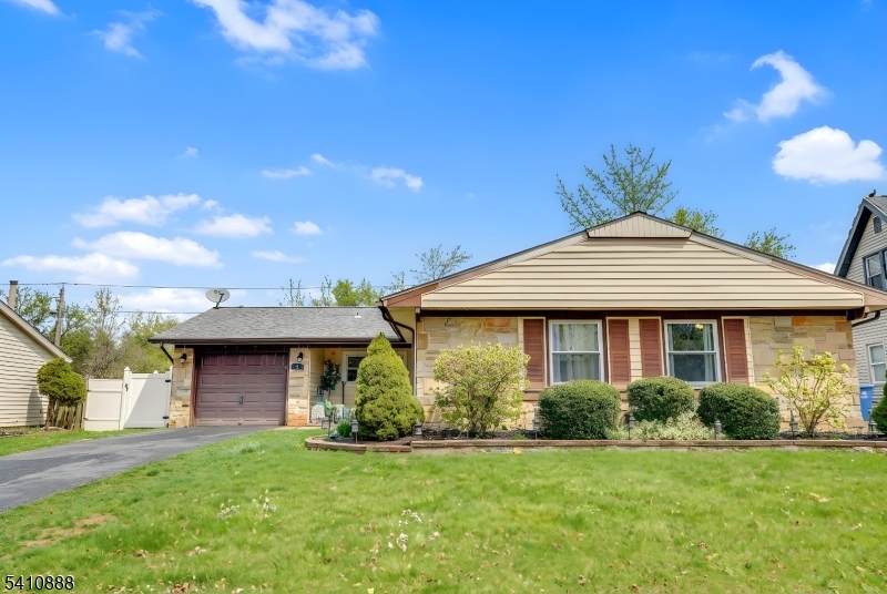 30 General Ln - Photo 1