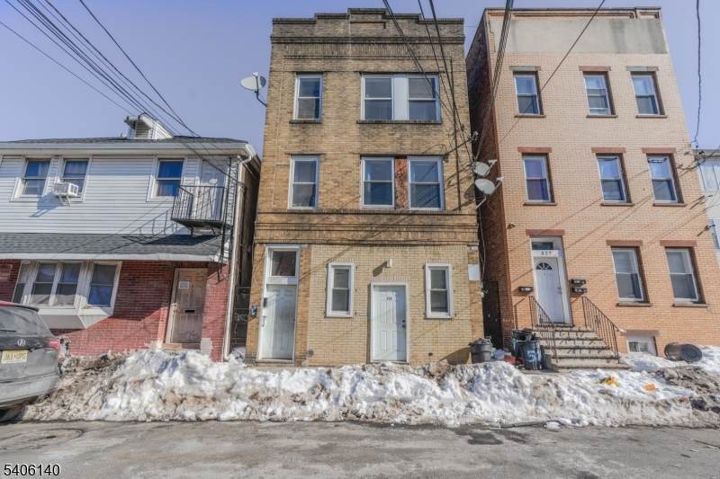 529 E Jersey St - Photo 1