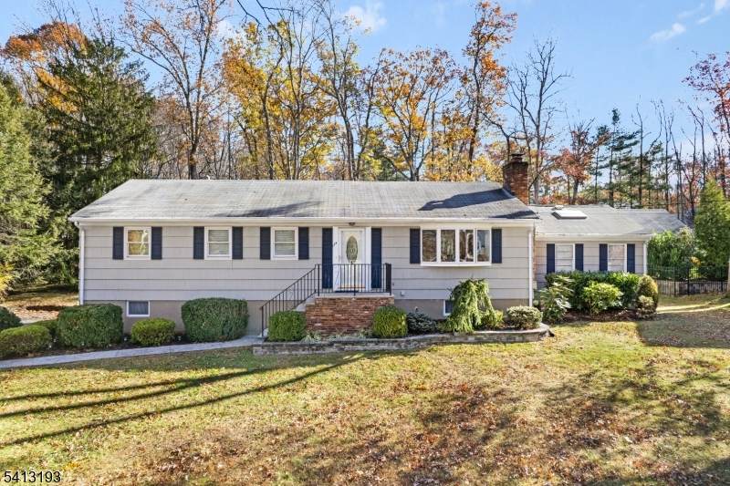 134 Rutgers Ave - Photo 1