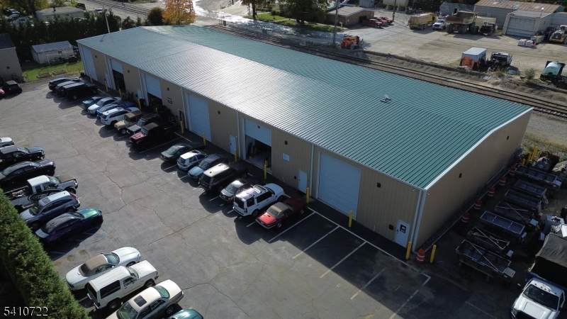 430 Montclair Ave - Photo 1