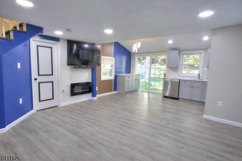 31 Station Rd - Photo 1
