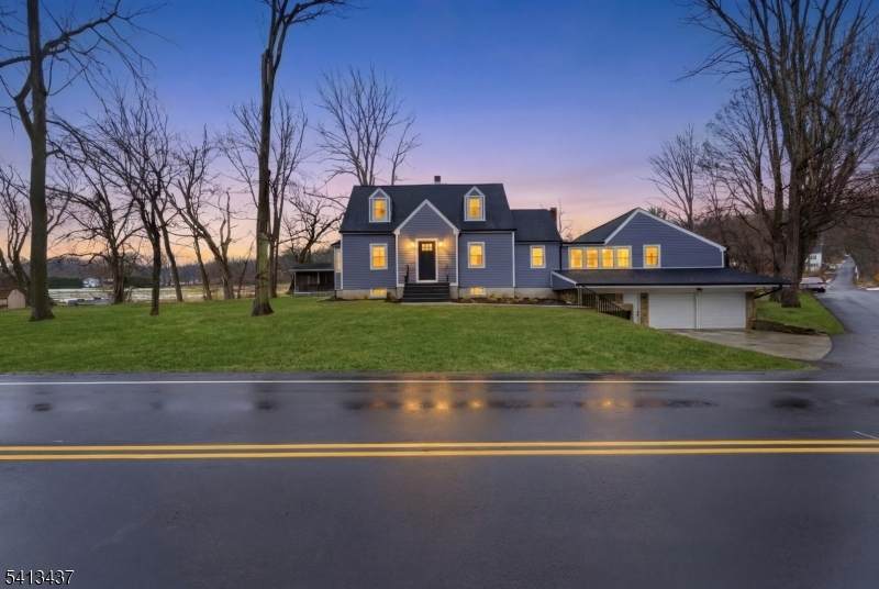 1821 Belvidere Rd - Photo 1