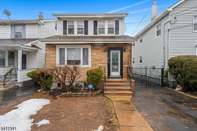 167 Orange Ave - Photo 1