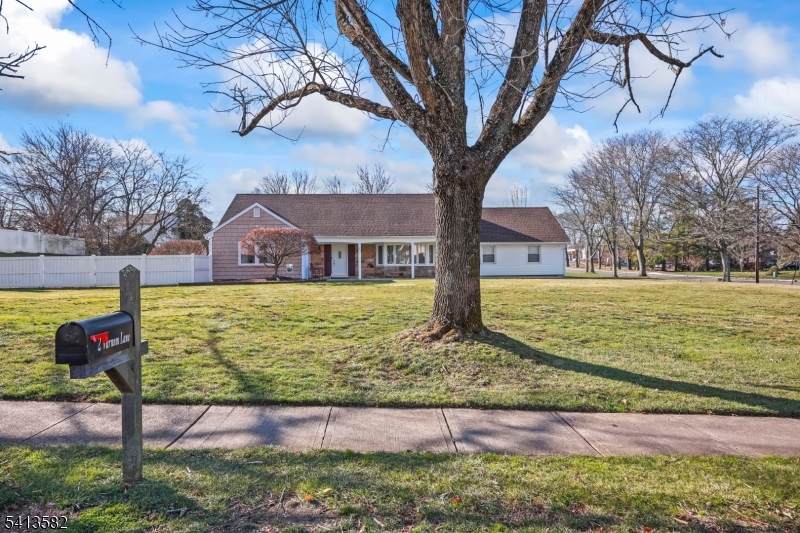 2 Varnum Ln - Photo 1