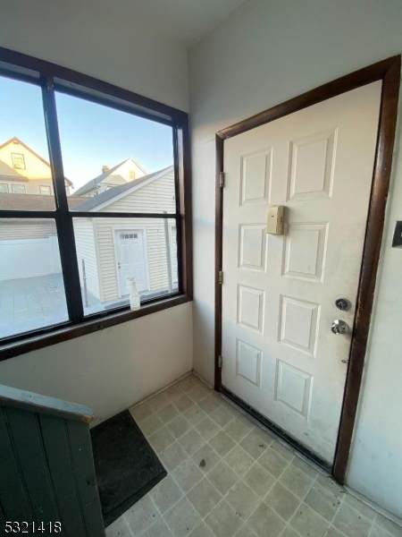 1031 Kilsyth Rd - Photo 1