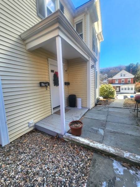 17 Fairview Pl - Photo 1