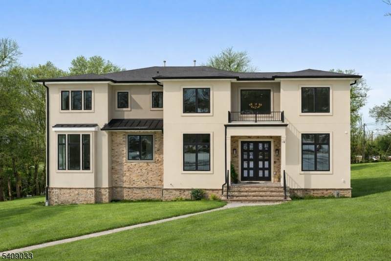 11 Homestead Ter - Photo 1