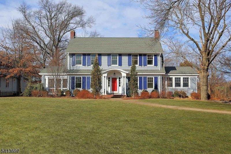 90 Prospect St - Photo 1