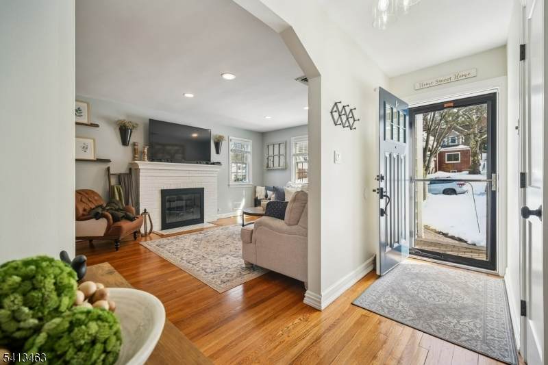 35 Lenox Ter - Photo 1
