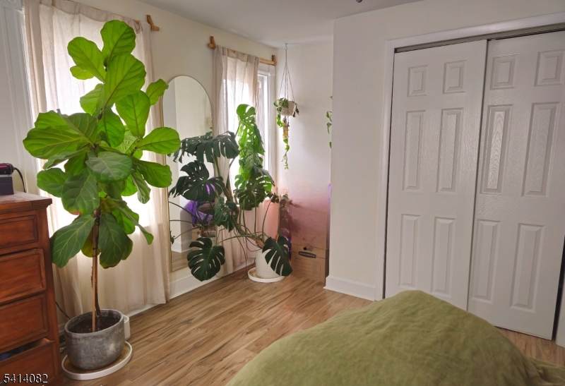 149 Broad St - Photo 1