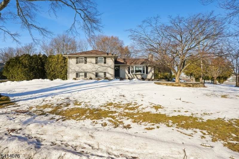 1 Briarcliff Rd - Photo 1