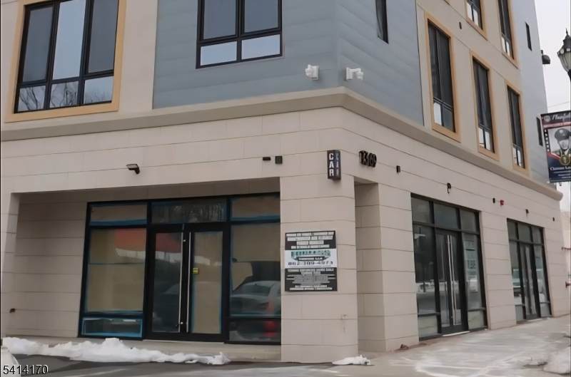 1369 South Ave - Photo 1