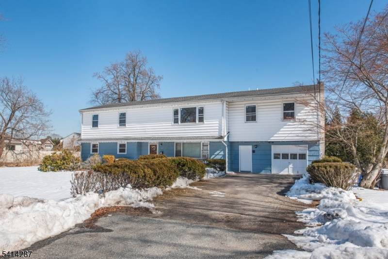 10 Cardinal Ln - Photo 1