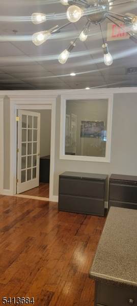 60 Mountain Blvd - Photo 1