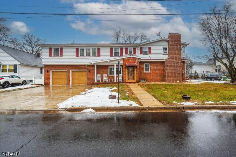 505 Saint Marks St - Photo 1