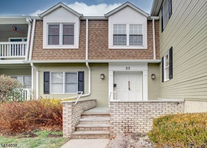 23 Heritage Dr - Photo 1