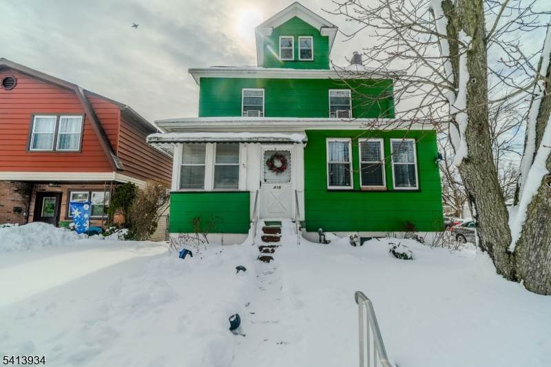 416 E 6Th Ave - Photo 1