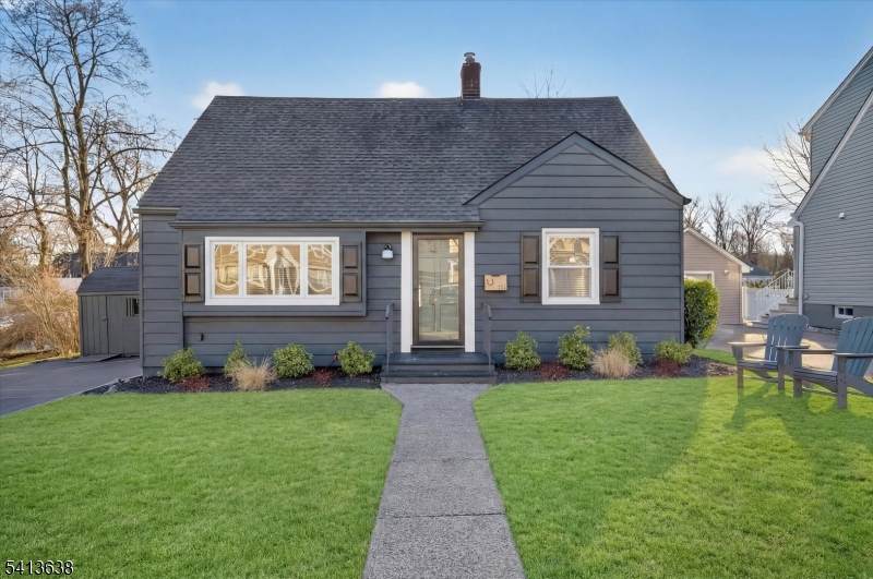 96 Lynwood Rd - Photo 1