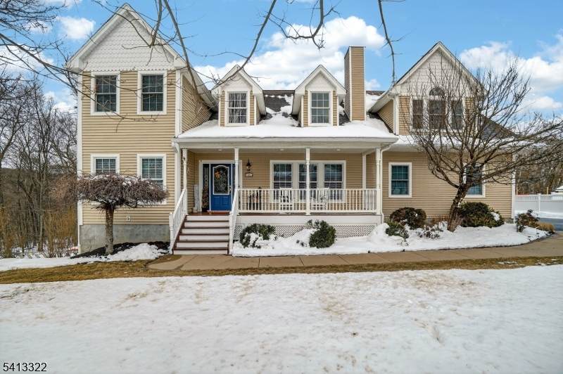 40 Cedar St - Photo 1