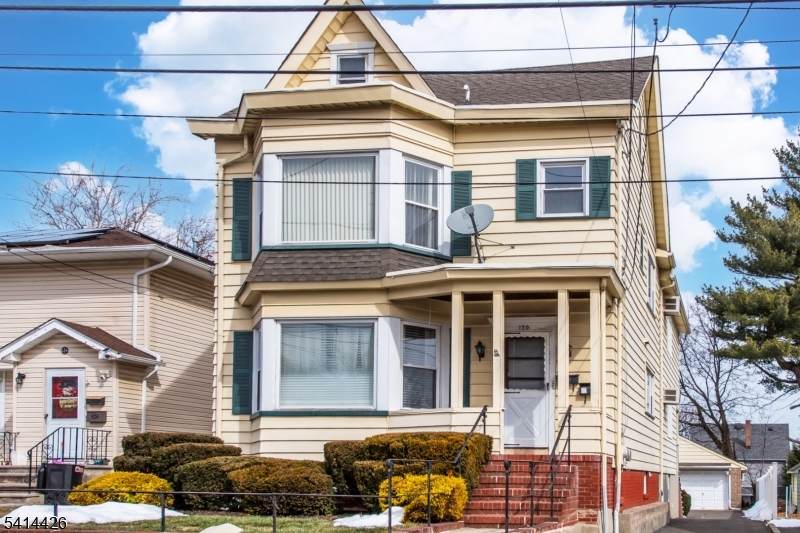 120 Fenner Ave - Photo 1
