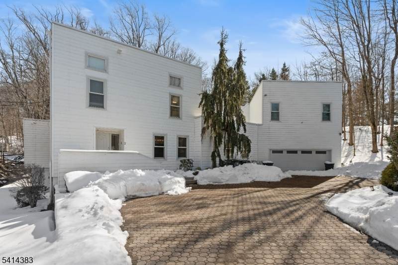 2 Old Mill Rd - Photo 1