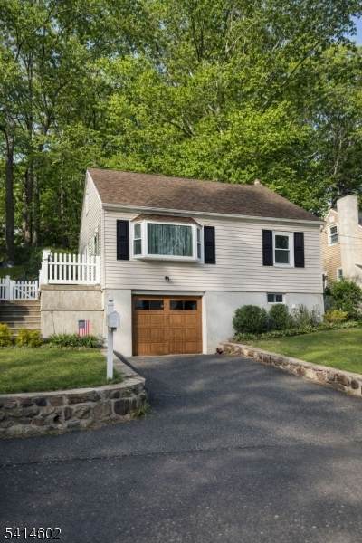 83 Chestnut Hill Drive West - Photo 1