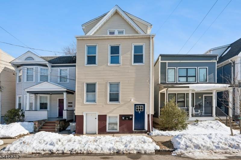 9 Wheeler St - Photo 1