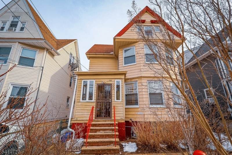 741 Highland Ave - Photo 1