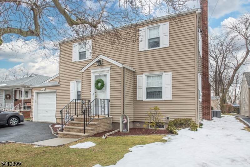 438 Mount Prospect Ave - Photo 1