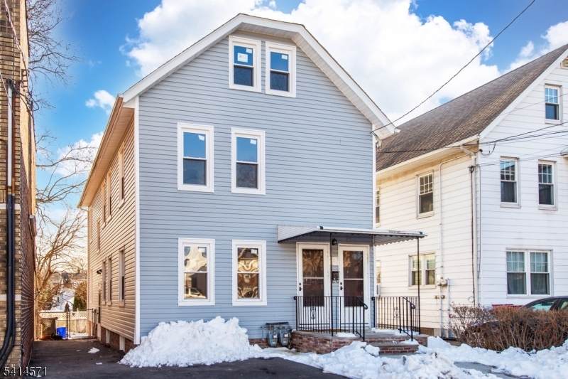 479 Centre St - Photo 1