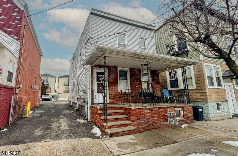 312 High St - Photo 1