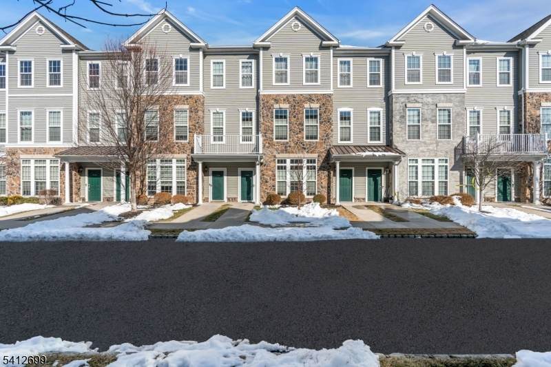 17 Jasmine Ln - Photo 1