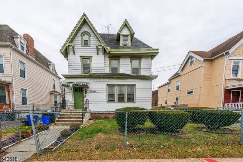 70 N Essex Ave - Photo 1