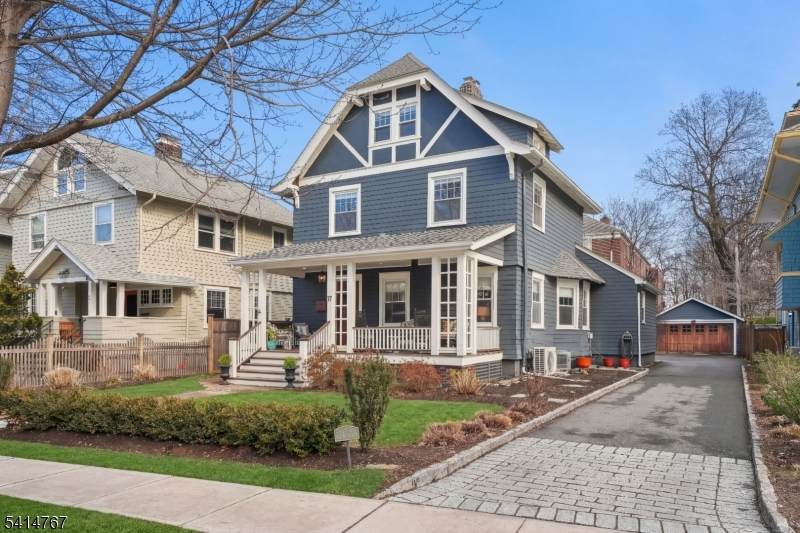 47 Northview Ave - Photo 1